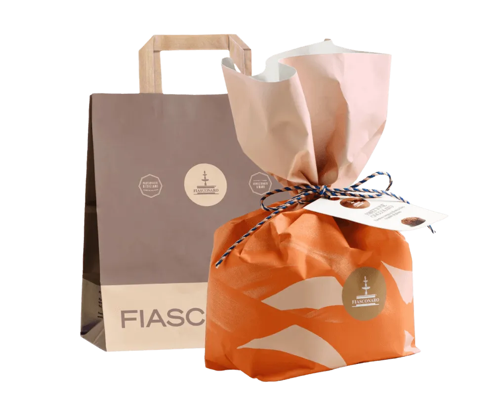 Panettone Fiasconaro Cioccolato con gocce di cioccolato ricoperto di glassa 500 G